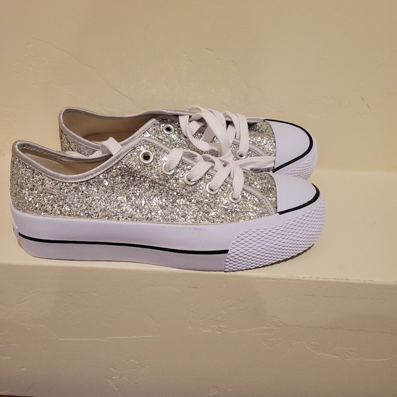 New - Airwalk Women's Bling Platform Fashion Sneakers 8.5 M - Picture 1 of 6